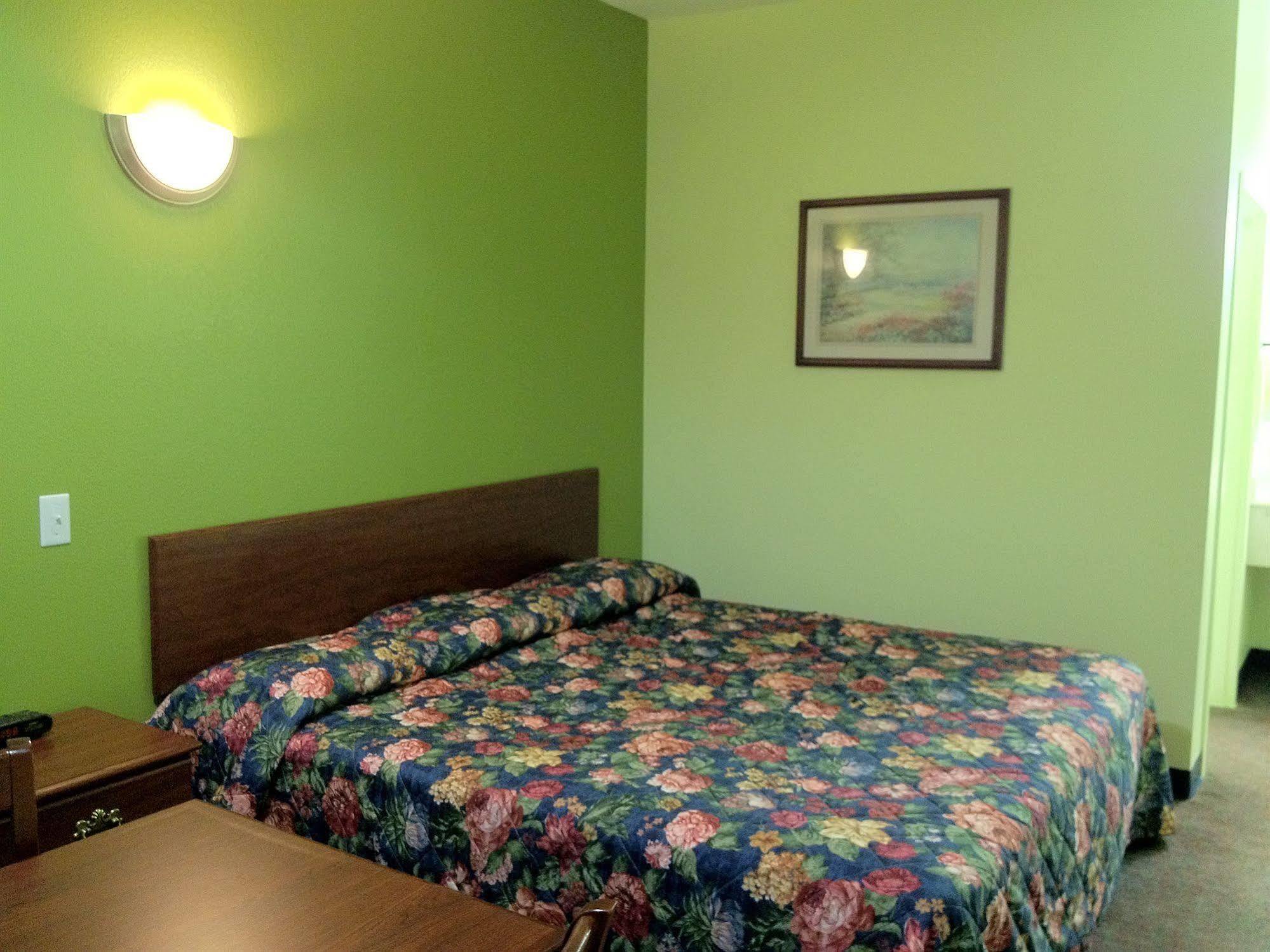 Weston Inn & Suites Rusk Eksteriør bilde