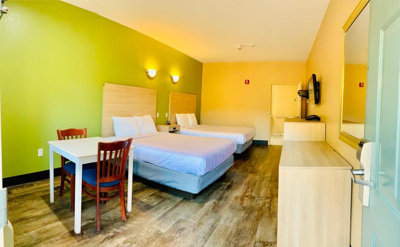 Weston Inn & Suites Rusk Eksteriør bilde